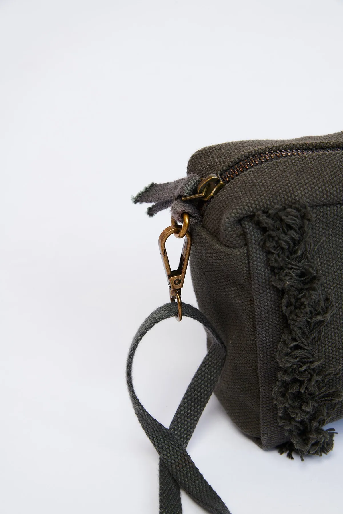 Bandolera caqui Fidgi Carlina