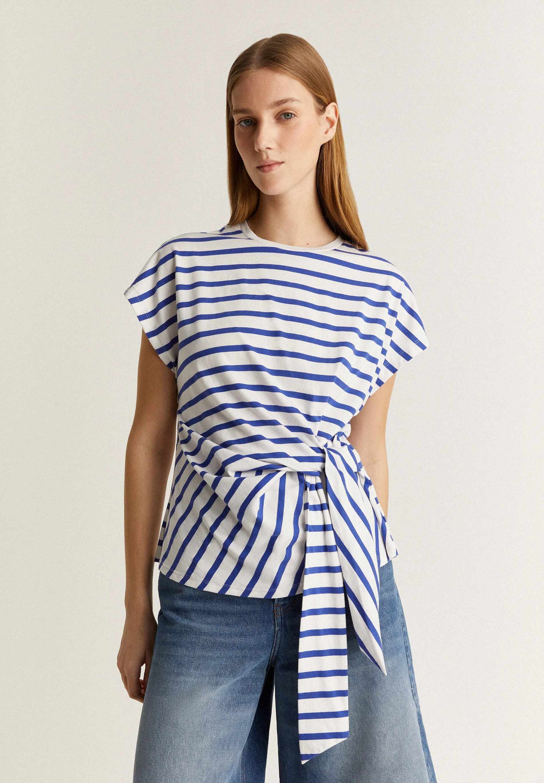 CAMISETA RAYAS NUDO