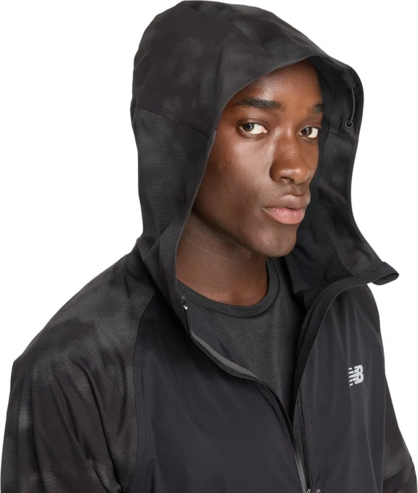 Chaqueta con capucha New Balance Seasonal Premium Jacket Print