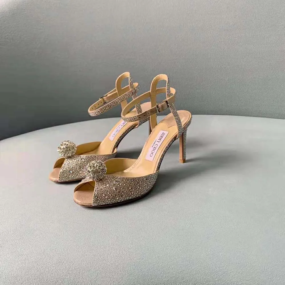 Jimmy Choo Sandalias Sacora 100 de ante nude con cristales Hotfix y detalle de esferas