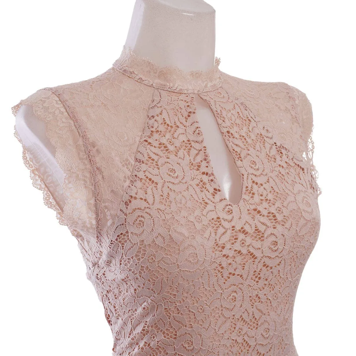 Le Bebe Vestido
