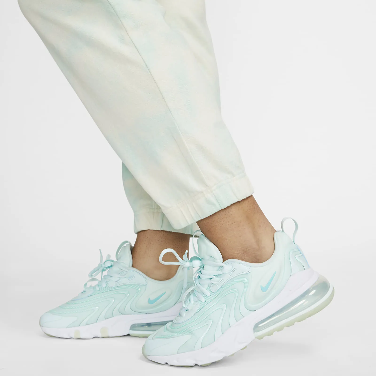 Nike Sportswear Cloud-Dye Jersey Medium-Rise Joggers Plus Size