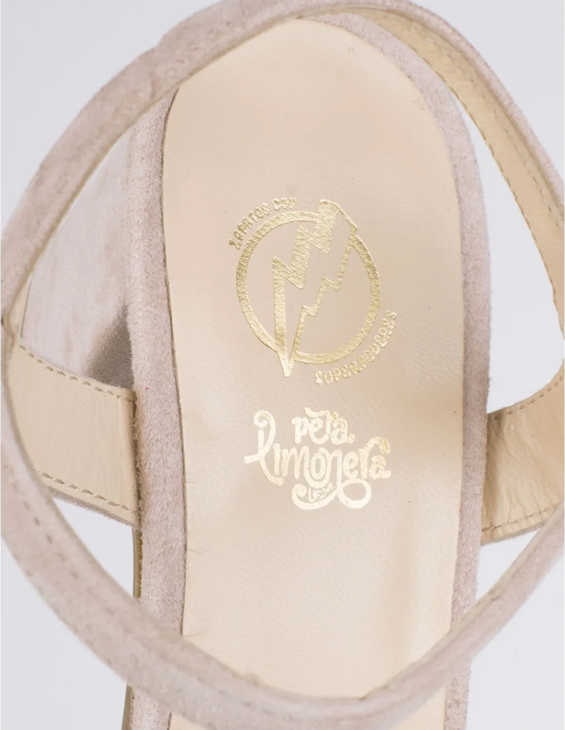 Sandalias Fiesta Pompón Taupe PERA LIMONERA