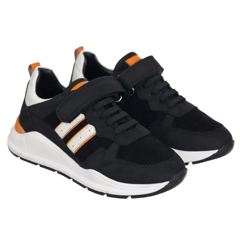 Sneaker en piel  - Fashion